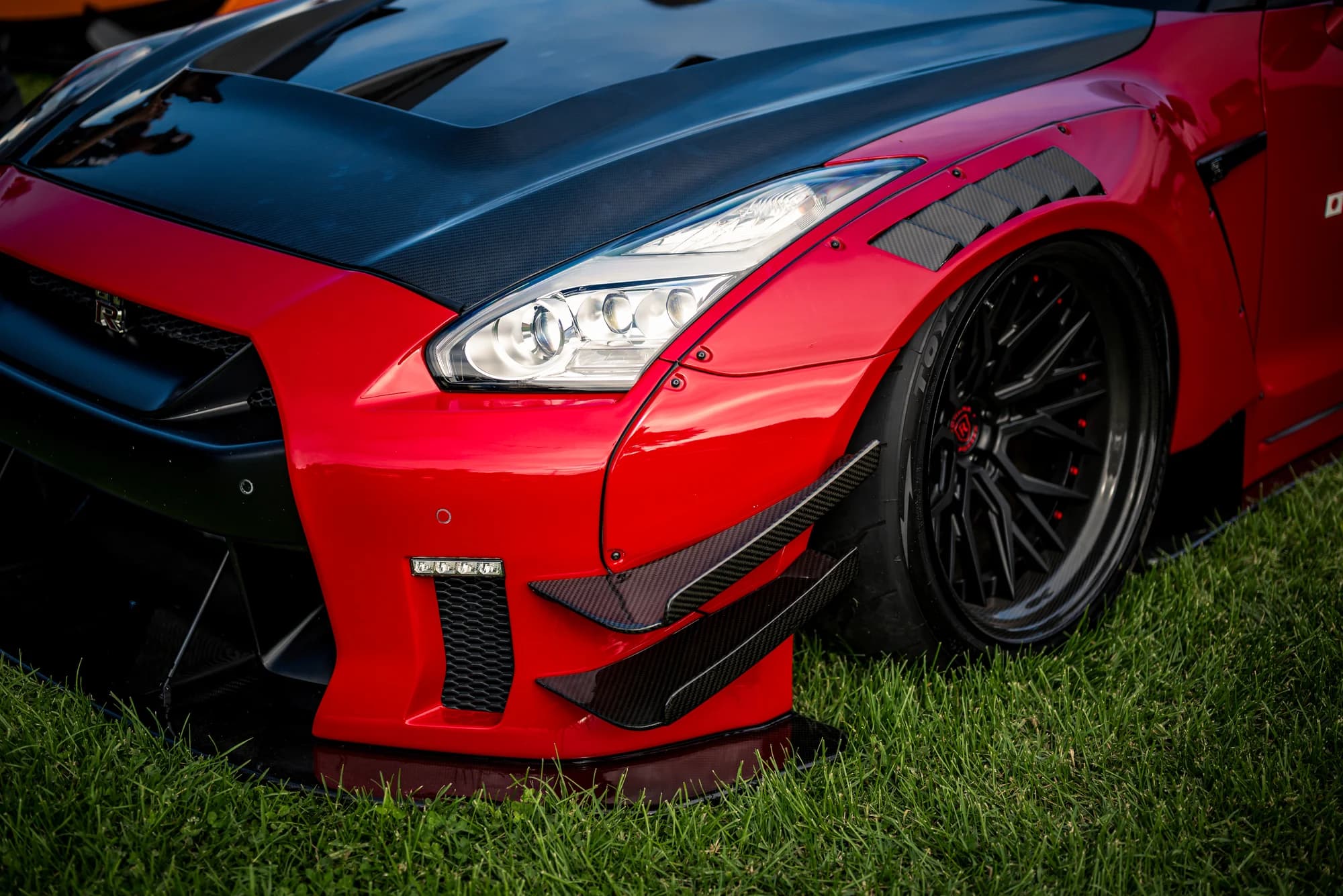 Miles's LBWK GTR - image 6