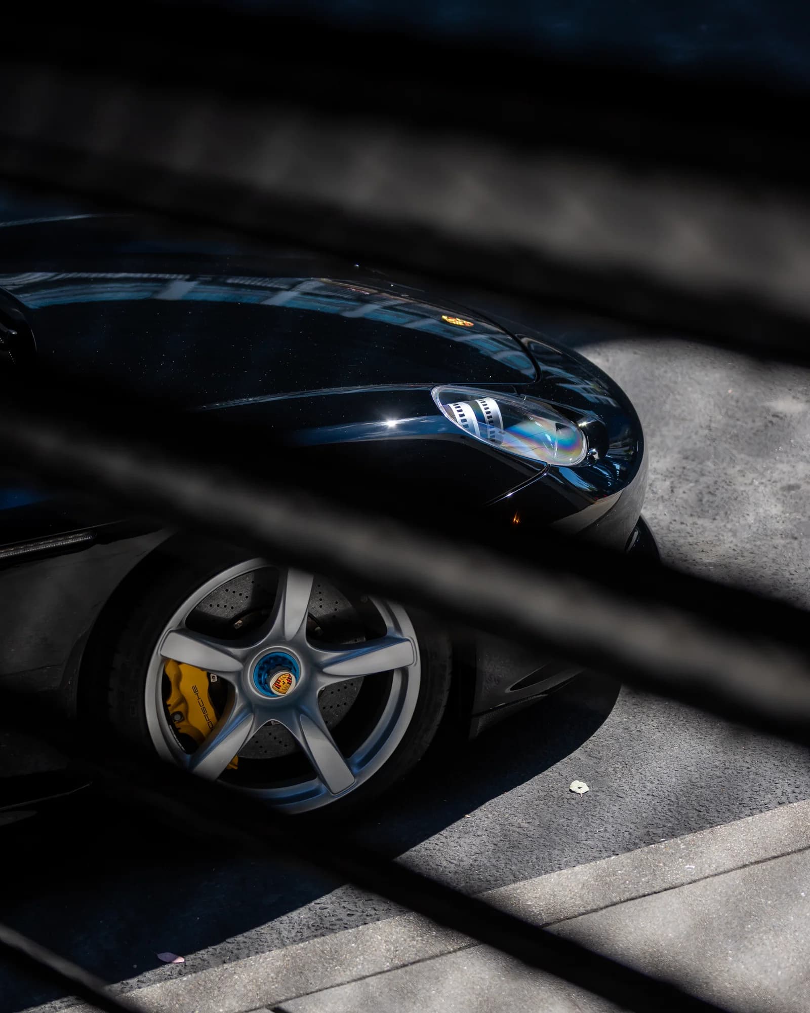 Porsche Carrera GT - image 13