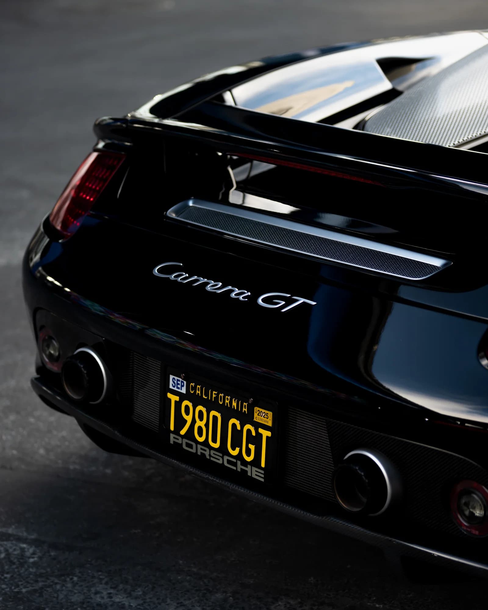 Porsche Carrera GT - image 15