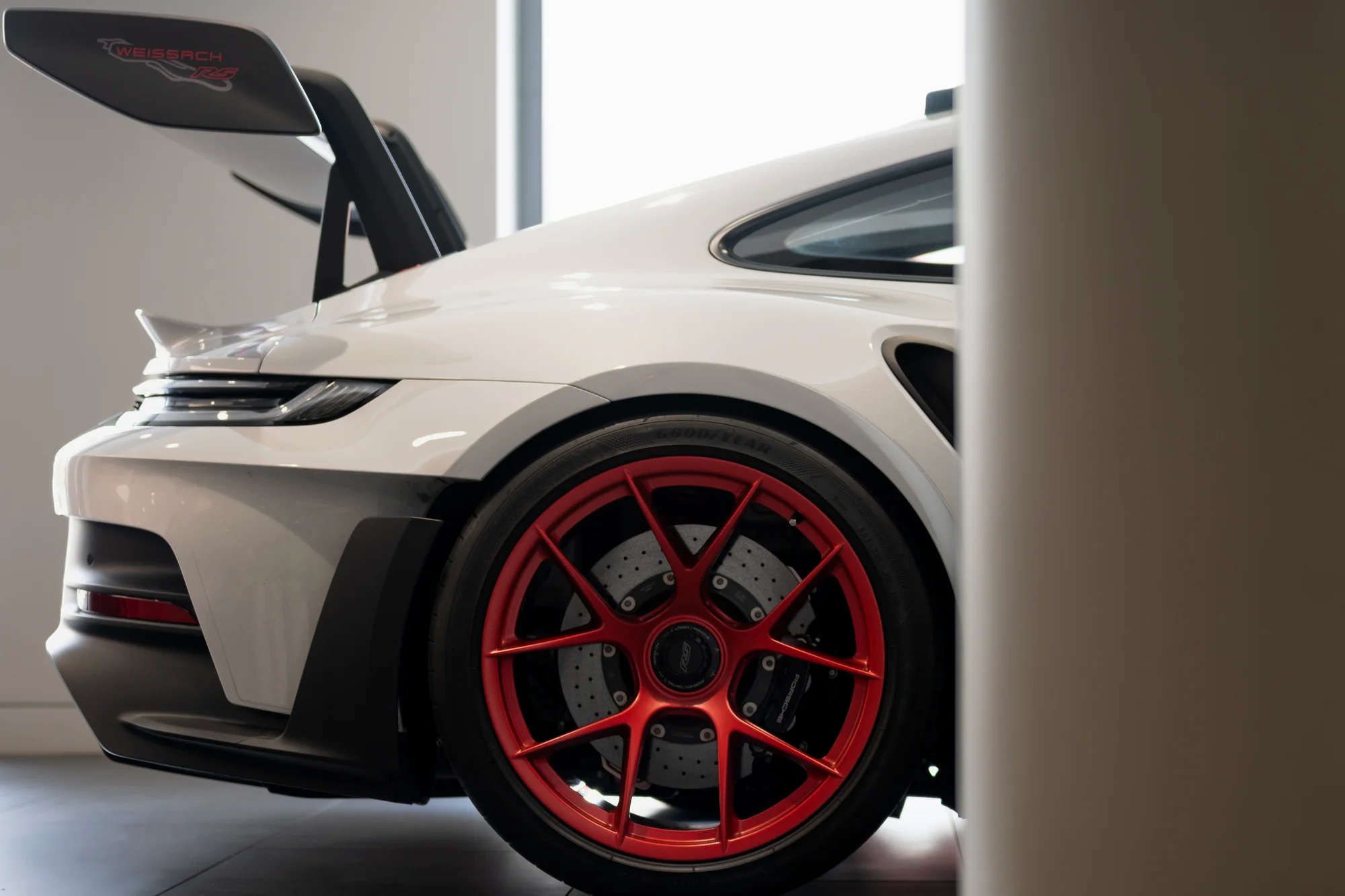 Porsche Selections - image 17