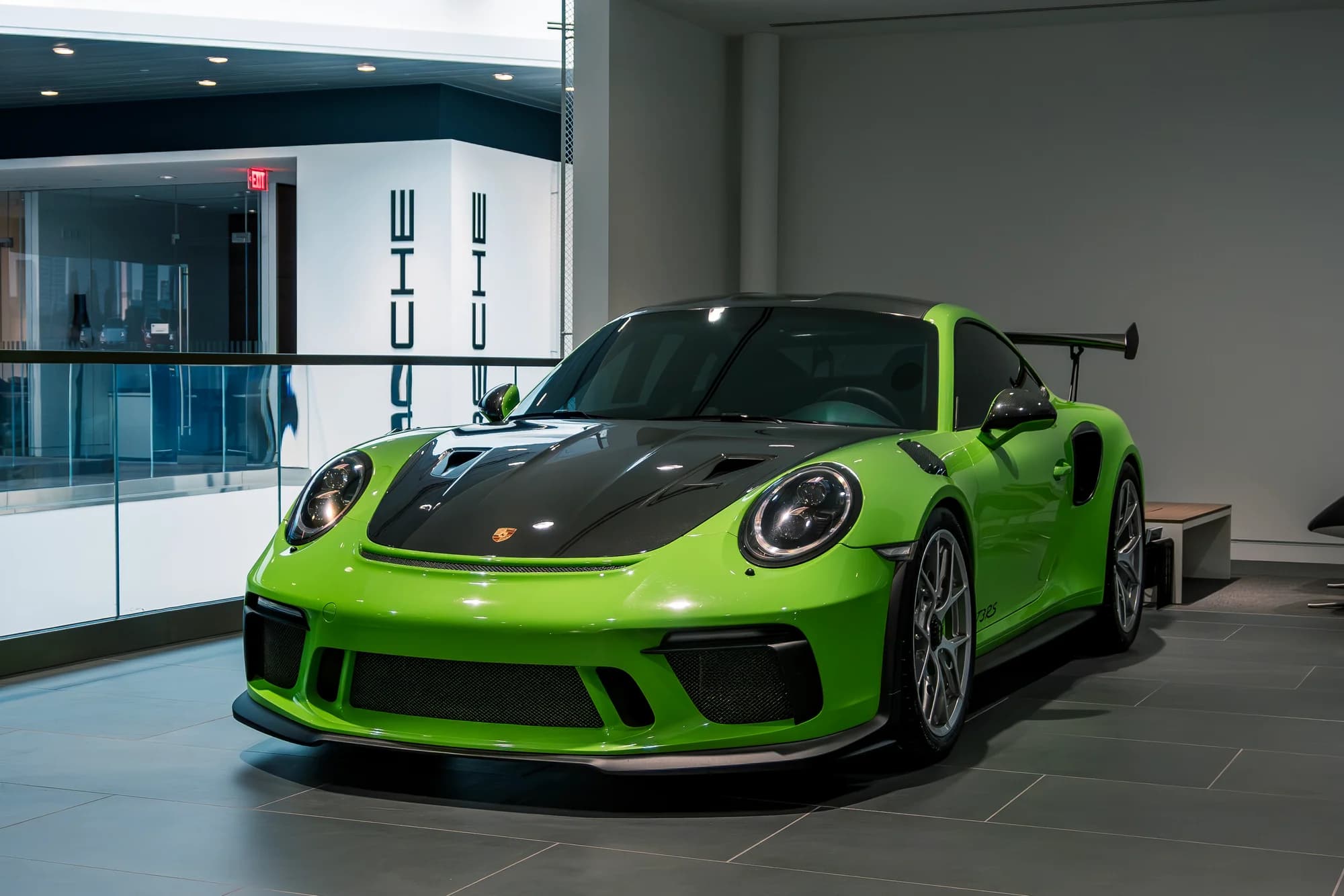 Porsche Selections - image 29