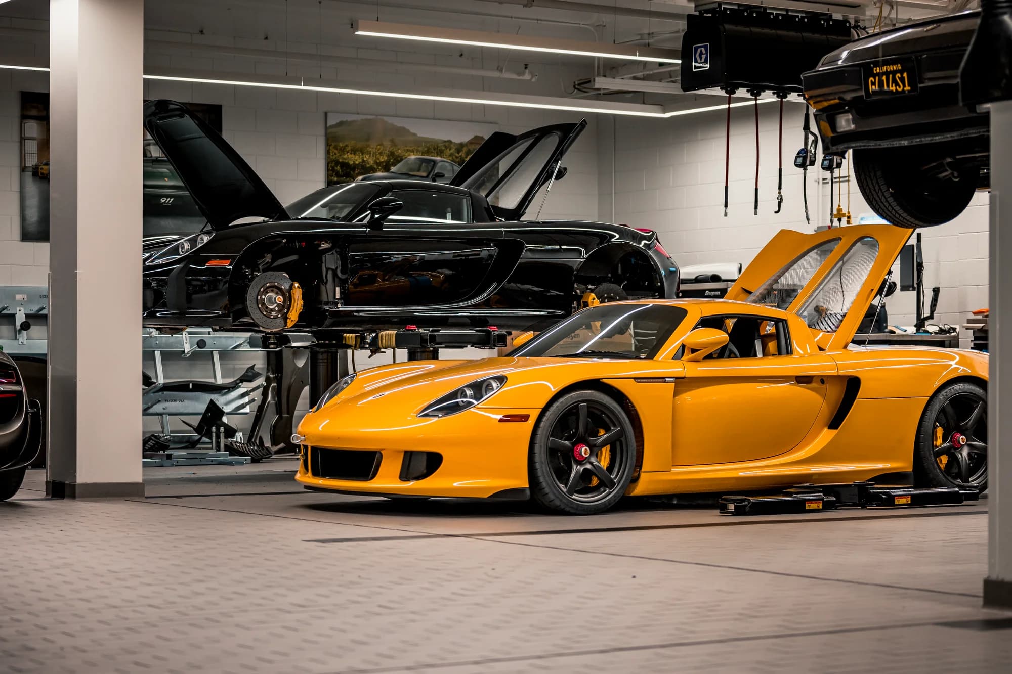 Porsche Selections - image 31