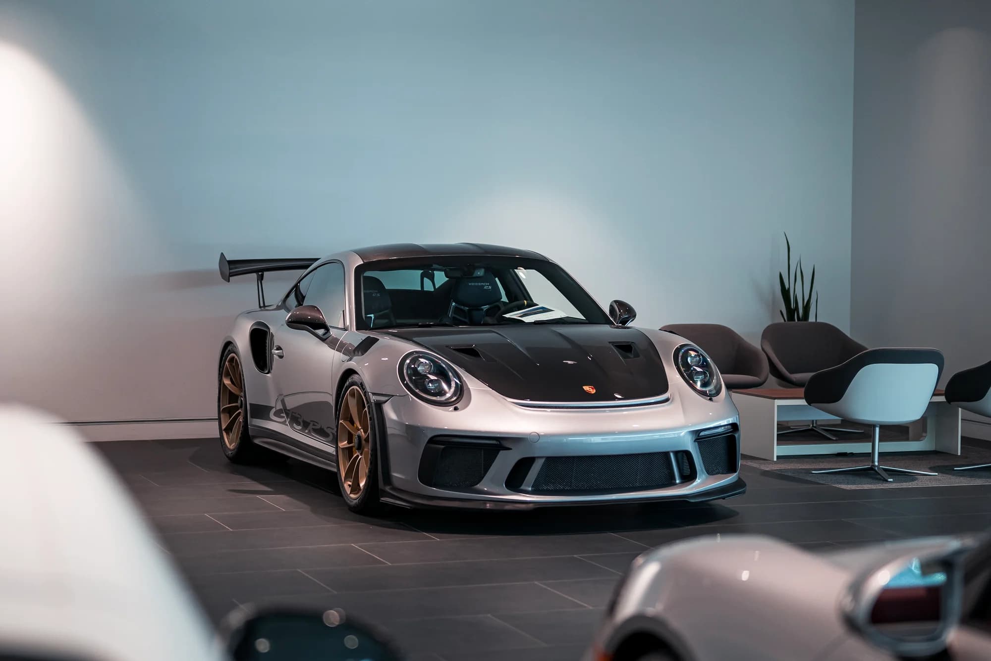 Porsche Selections - image 6