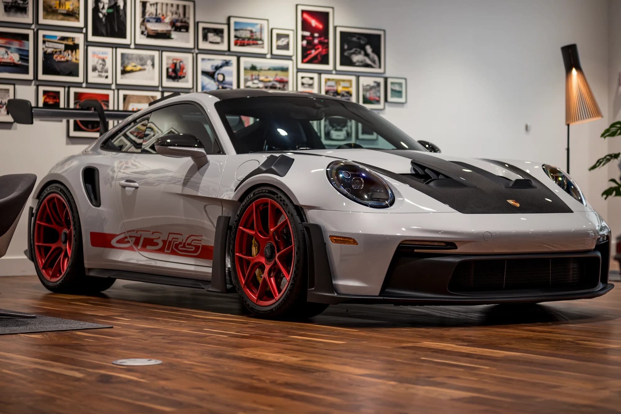 Porsche Selections - image 10