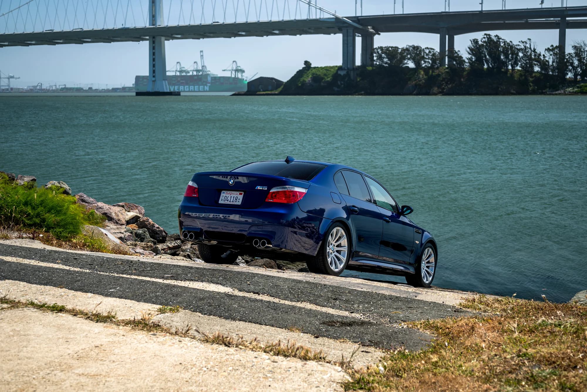 BMW M5 E60 - image 1