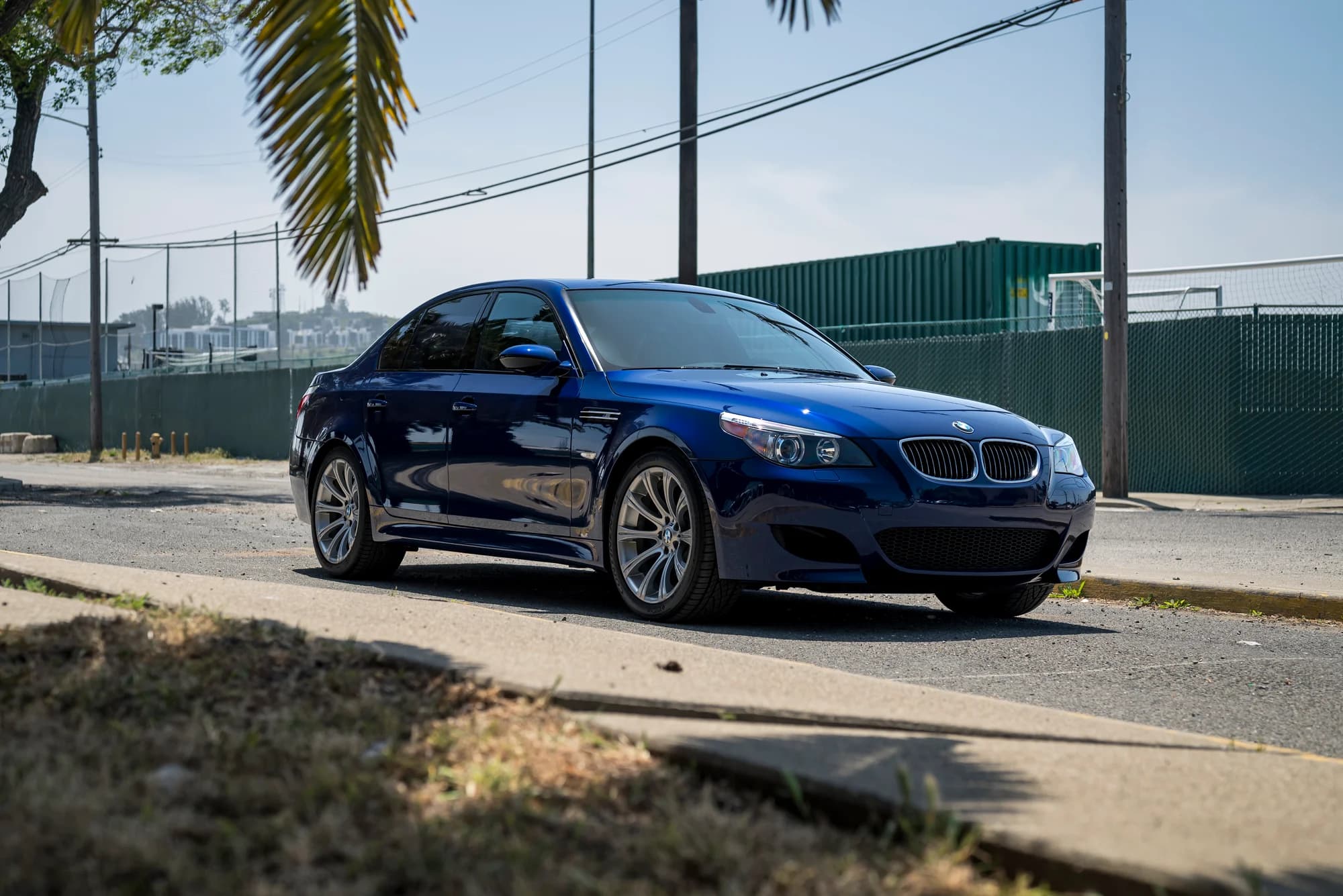 BMW M5 E60 - image 5