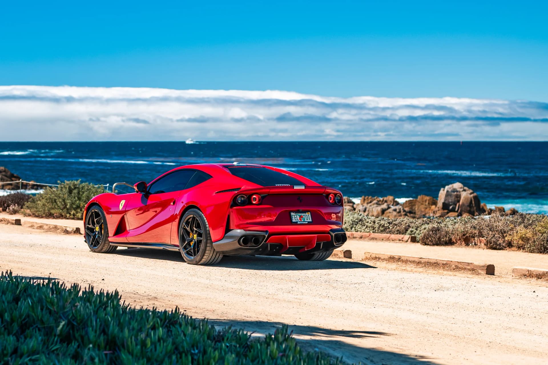 Ferrari 812