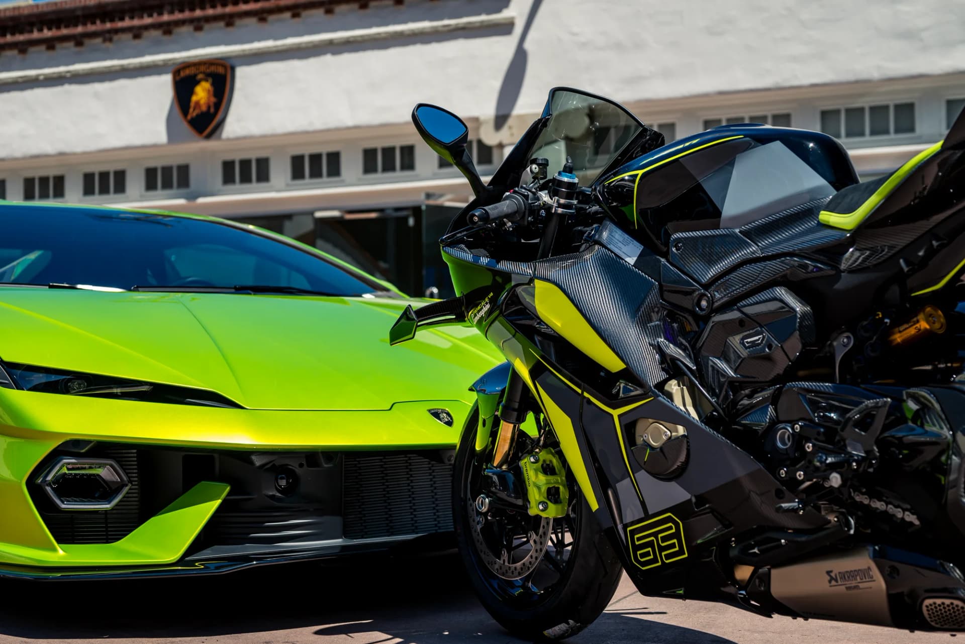 Green on green in Beverly Hills - image 12