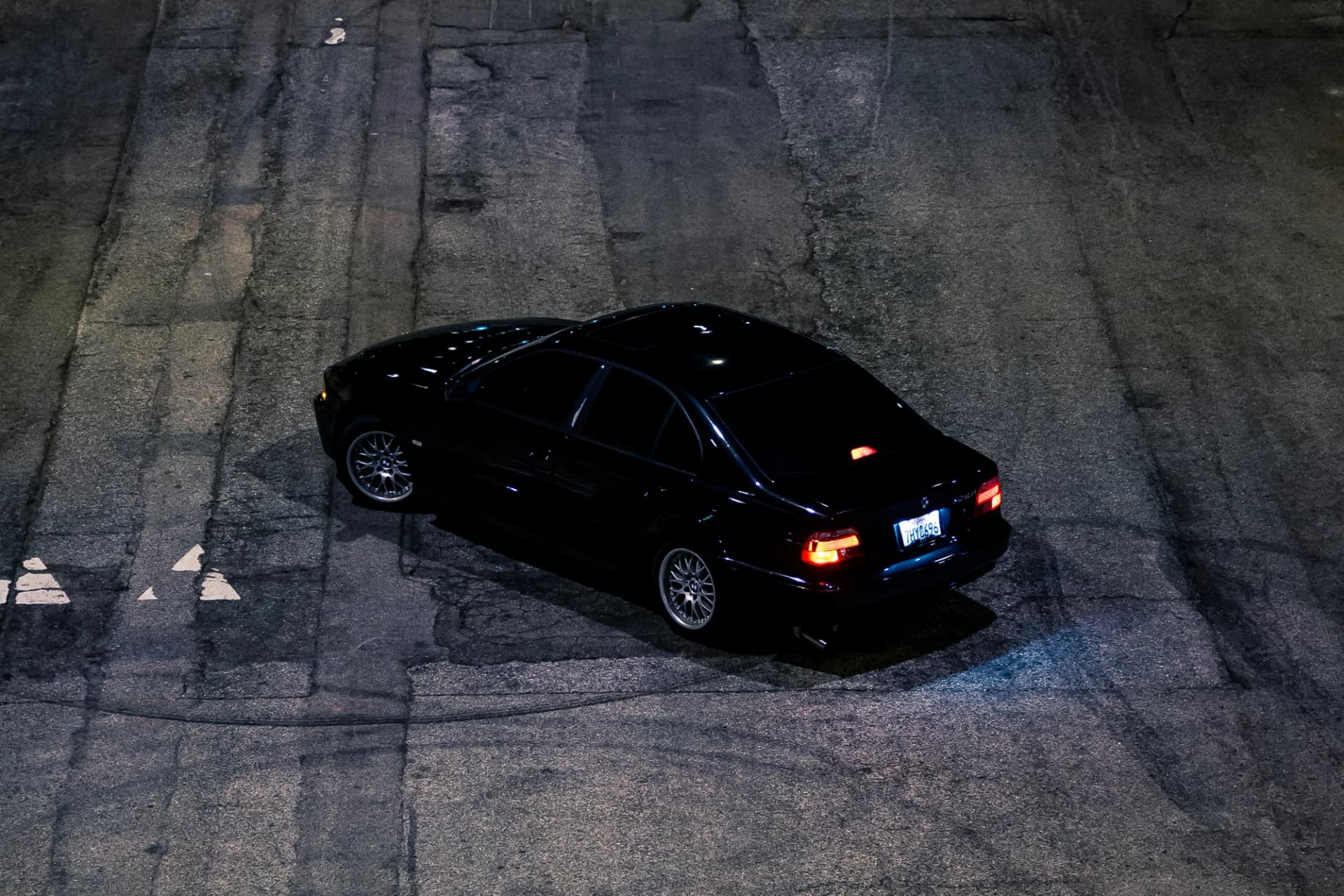 E39 in Downtown Los Angeles - image 2